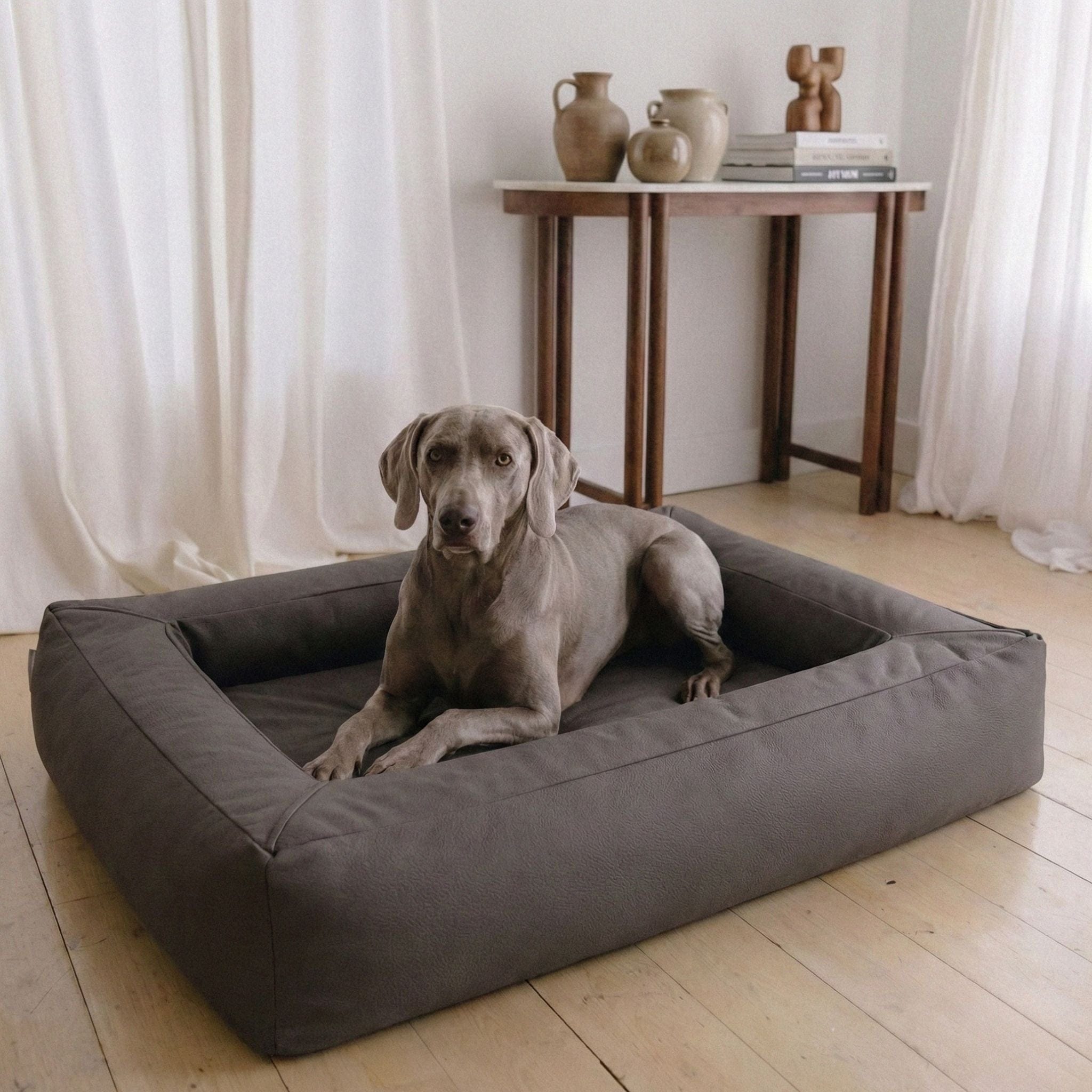 新品未開封 ペット用ベッド ドイツ William walker グレー High-quality dog beds and dog cushions from William Walker